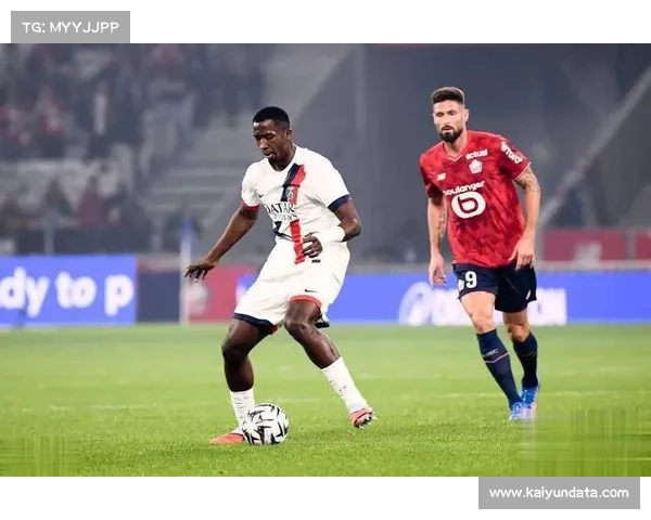 数据模型视角下的法甲：巴黎控球率、进攻效率依然领先。