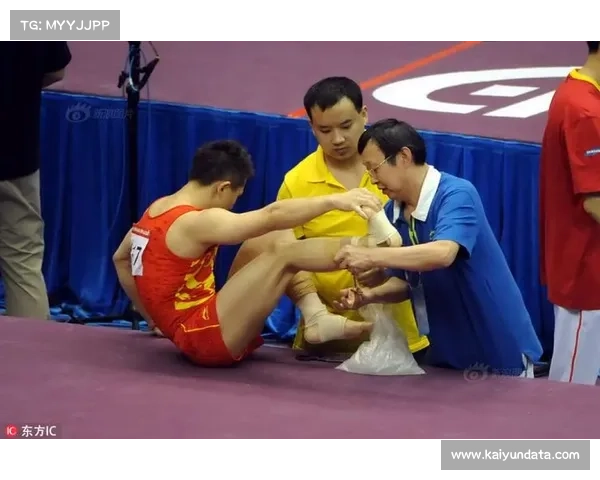 十五运甘肃队员受伤瞬间医疗团队响应，赛事安全保障获赞